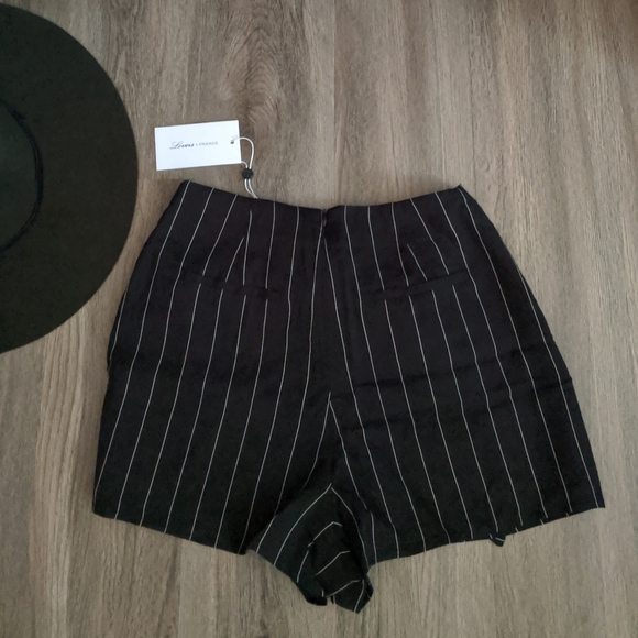 Lovers & Friends Bardot Pinstripe Skort XXS NWT - Picture 4 of 9